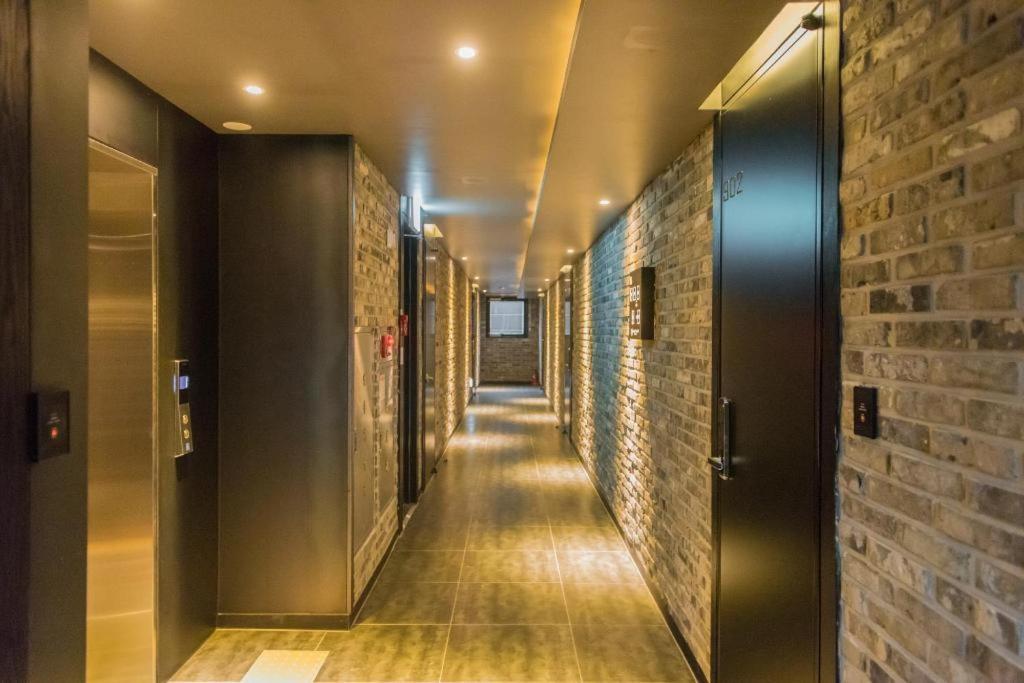 Centralperson Pyeongtaek Hotel 外观 照片
